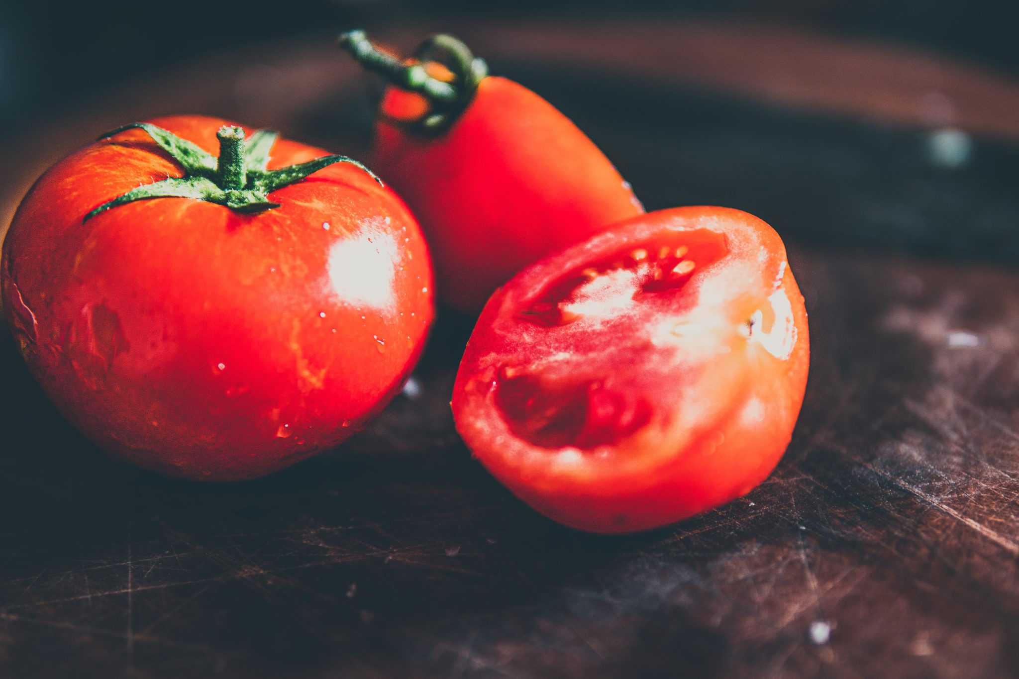 トマトの黒い斑点はカビ？食べれるのか、トマトの保存方法 日常の悩み解決や役立つ情報サイト